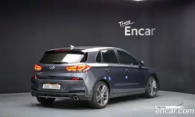 Hyundai i30 2019 1.6 автомат (гидро), миниатюра 2