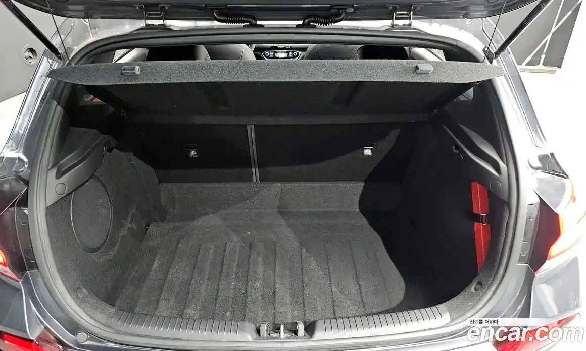 Hyundai i30 2019 1.6 автомат (гидро), фото 26
