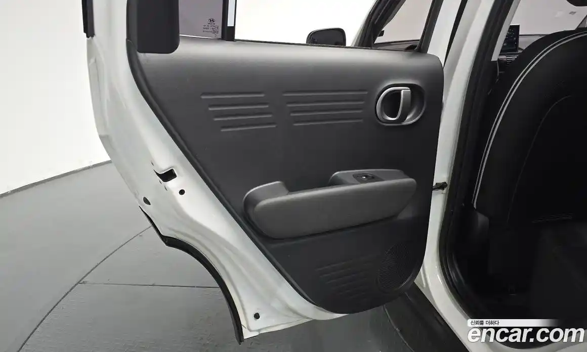 Hyundai Casper 2022 1.0 автомат (гидро), фото 14