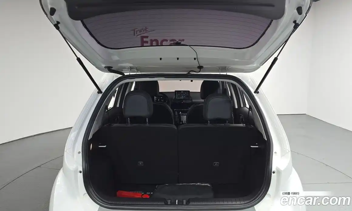 Hyundai Casper 2022 1.0 автомат (гидро), фото 25