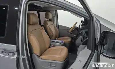 Hyundai Staria 2024 2.2 автомат (гидро), миниатюра 12