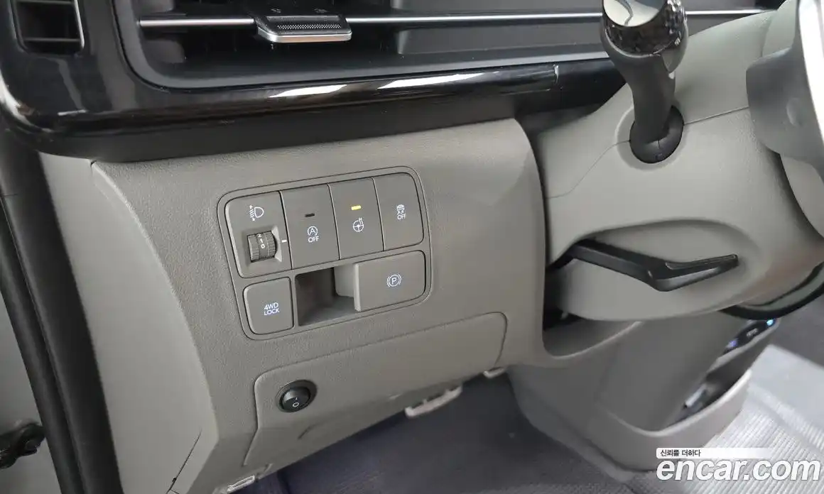 Hyundai Staria 2024 2.2 автомат (гидро), фото 14