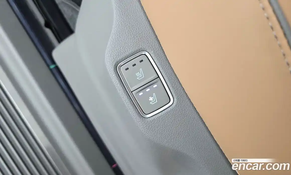 Hyundai Staria 2024 2.2 автомат (гидро), фото 18