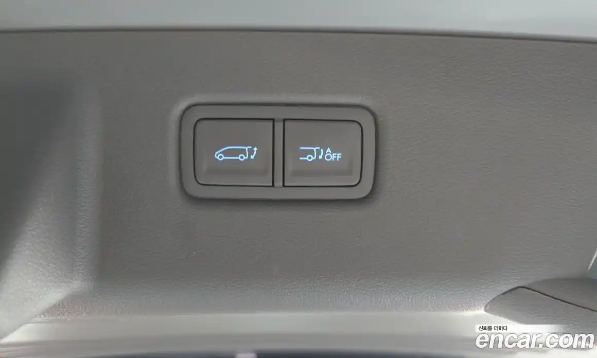 Hyundai Staria 2024 2.2 автомат (гидро), фото 20
