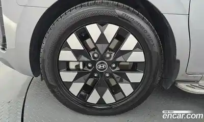 Hyundai Staria 2024 2.2 автомат (гидро), миниатюра 5