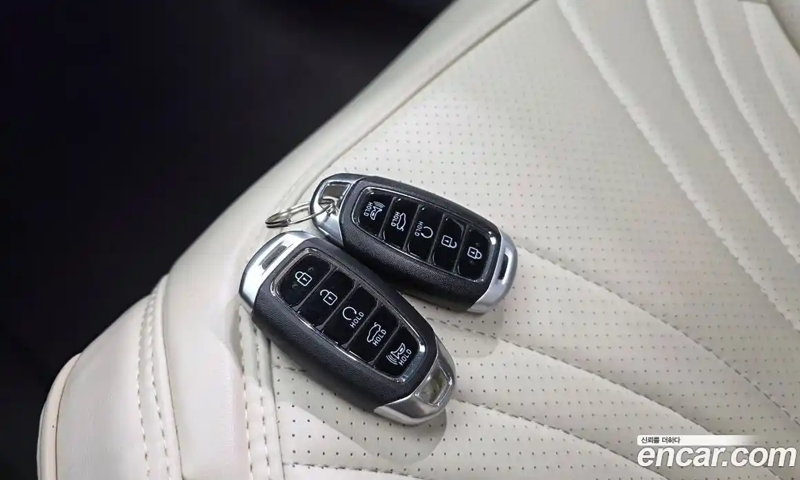 Hyundai Avante 2022 1.6 автомат (гидро), фото 31