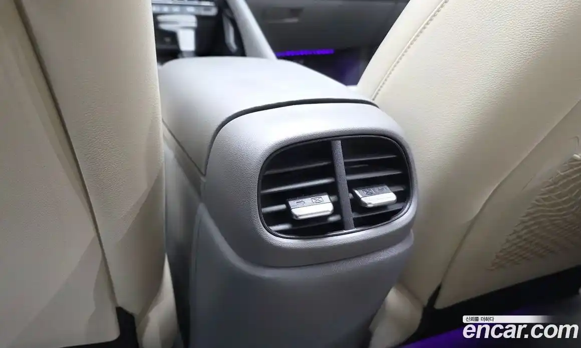 Hyundai Avante 2022 1.6 автомат (гидро), фото 34