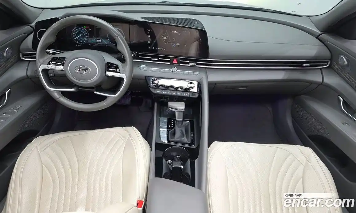 Hyundai Avante 2022 1.6 автомат (гидро), фото 10