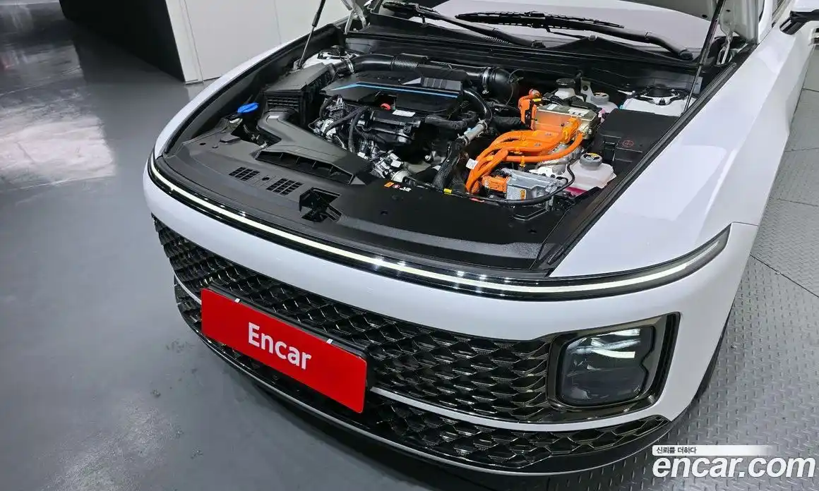 Hyundai Grandeur 2023 1.6 автомат (гидро), фото 6