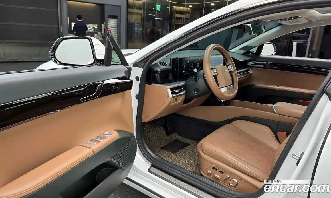 Hyundai Grandeur 2023 1.6 автомат (гидро), фото 10