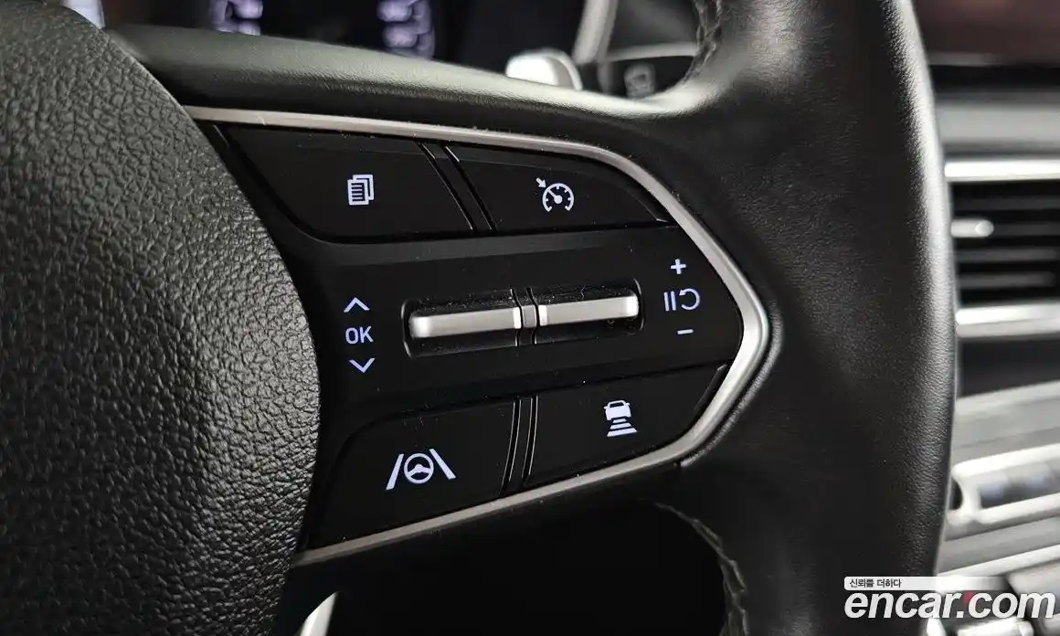 Hyundai Santa Fe 2021 2.5 автомат (гидро), фото 17