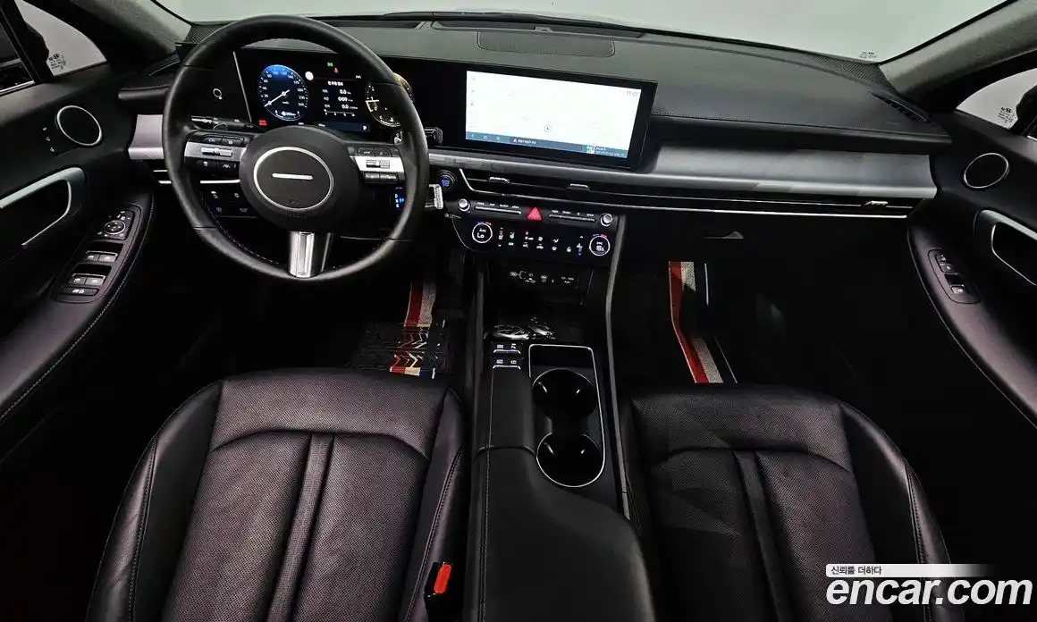 Hyundai Sonata 2024 1.6 автомат (гидро), фото 7