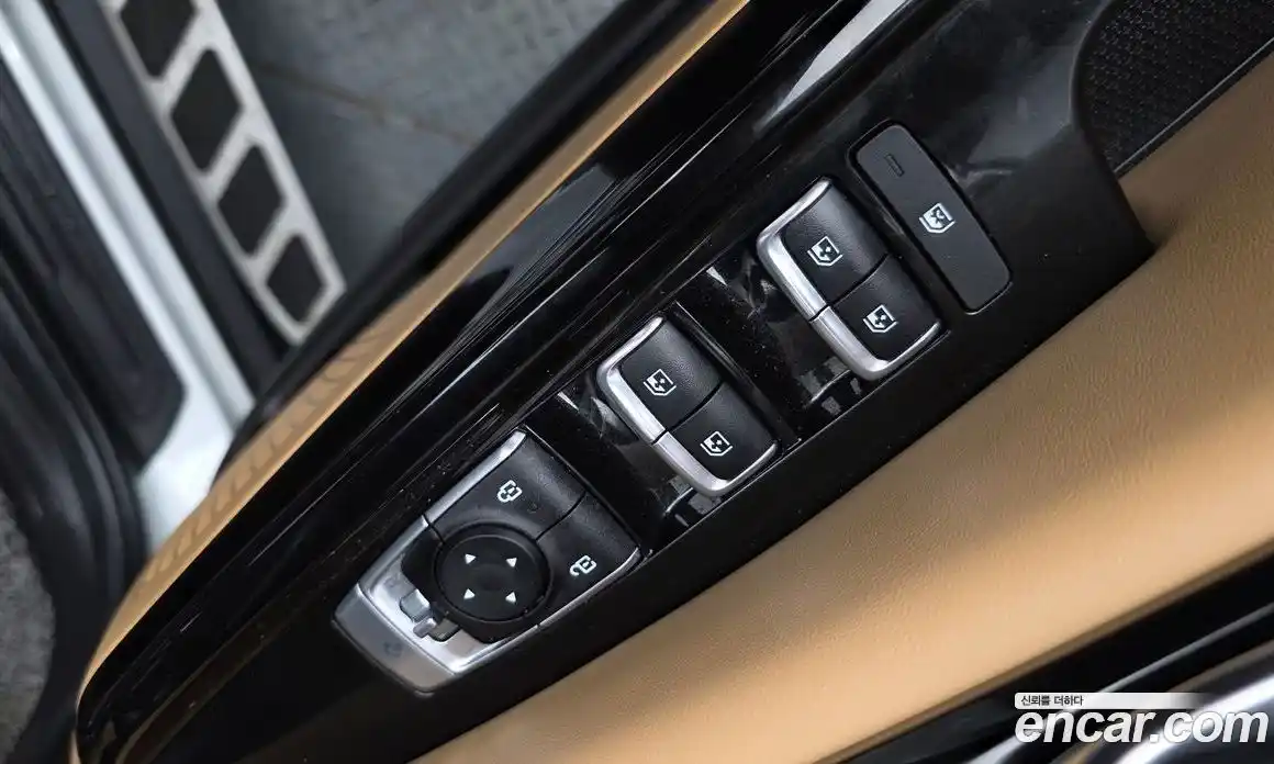 Kia Carnival 2023 3.5 автомат (гидро), фото 35