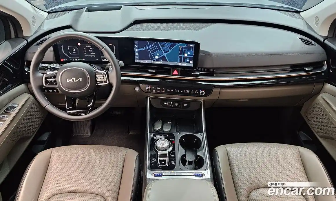Kia Carnival 2024 1.6 автомат (гидро), фото 10