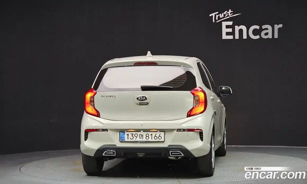 Kia Morning 2021 1.0 автомат (гидро), фото 4