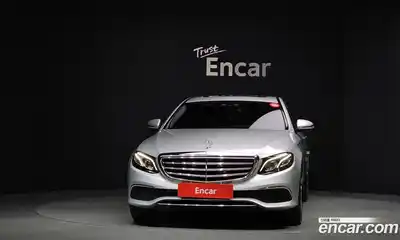 Mercedes-Benz E-Class 2017 1.9 автомат (гидро), миниатюра 3