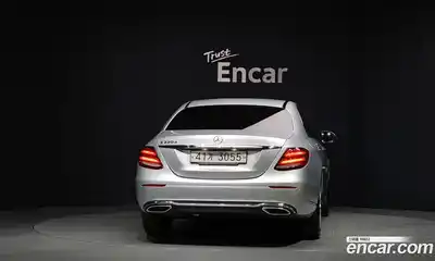 Mercedes-Benz E-Class 2017 1.9 автомат (гидро), миниатюра 4