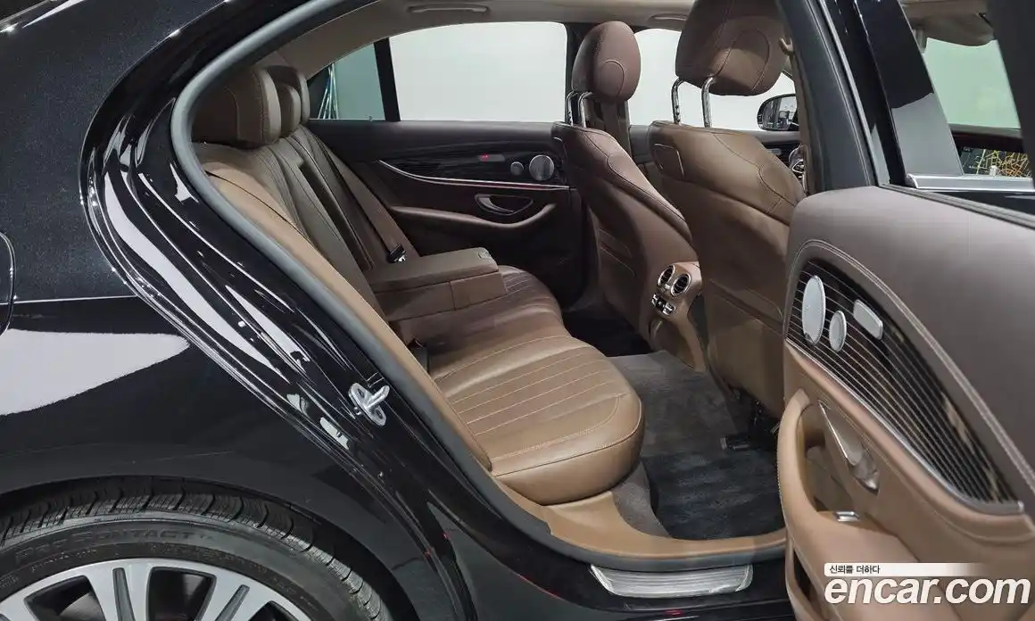 Mercedes-Benz E-Class 2019 3.0 автомат (гидро), фото 12