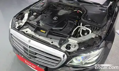 Mercedes-Benz E-Class 2019 3.0 автомат (гидро), миниатюра 6