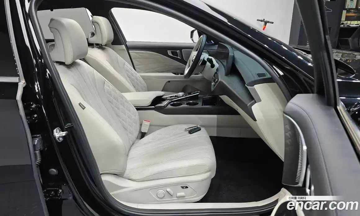 Kia K8 2023 2.5 автомат (гидро), фото 16