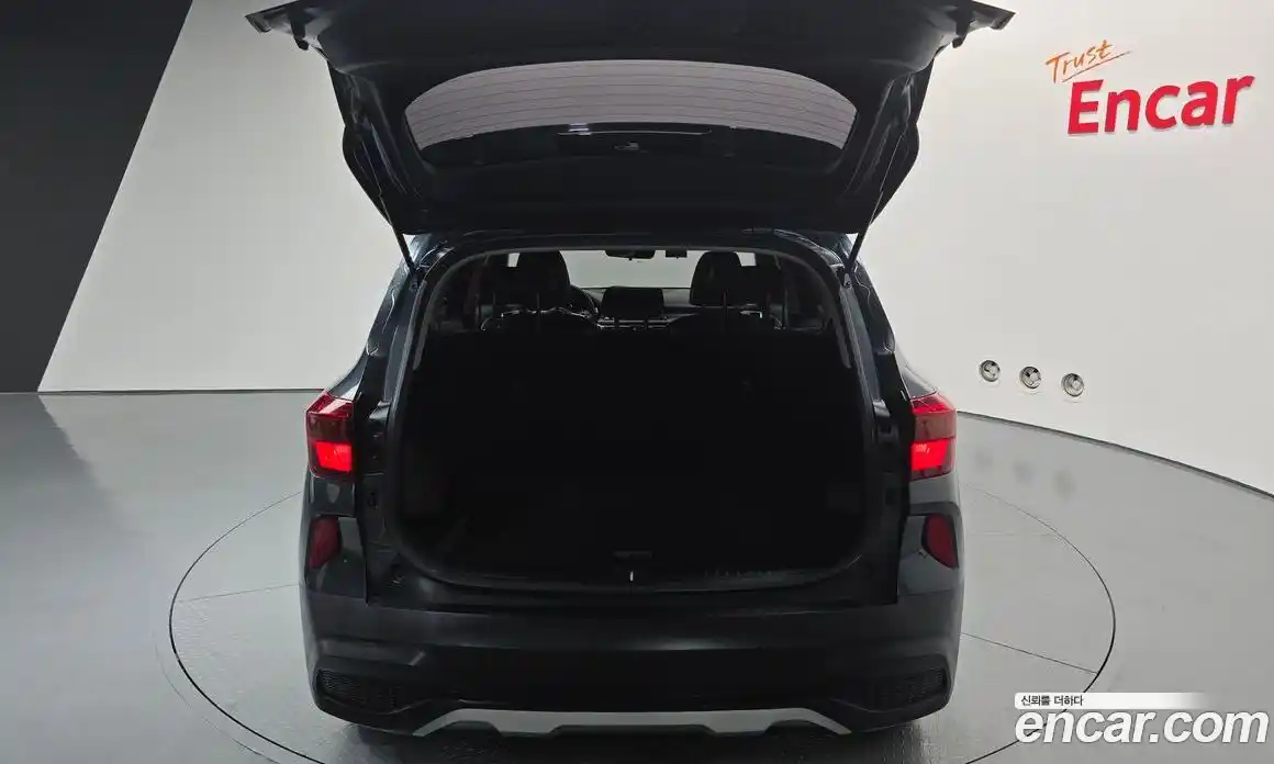 Kia Seltos 2022 1.6 автомат (гидро), фото 20