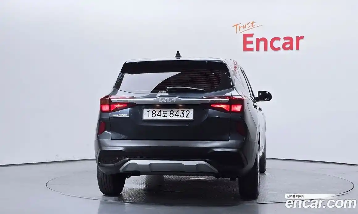 Kia Seltos 2022 1.6 автомат (гидро), фото 4