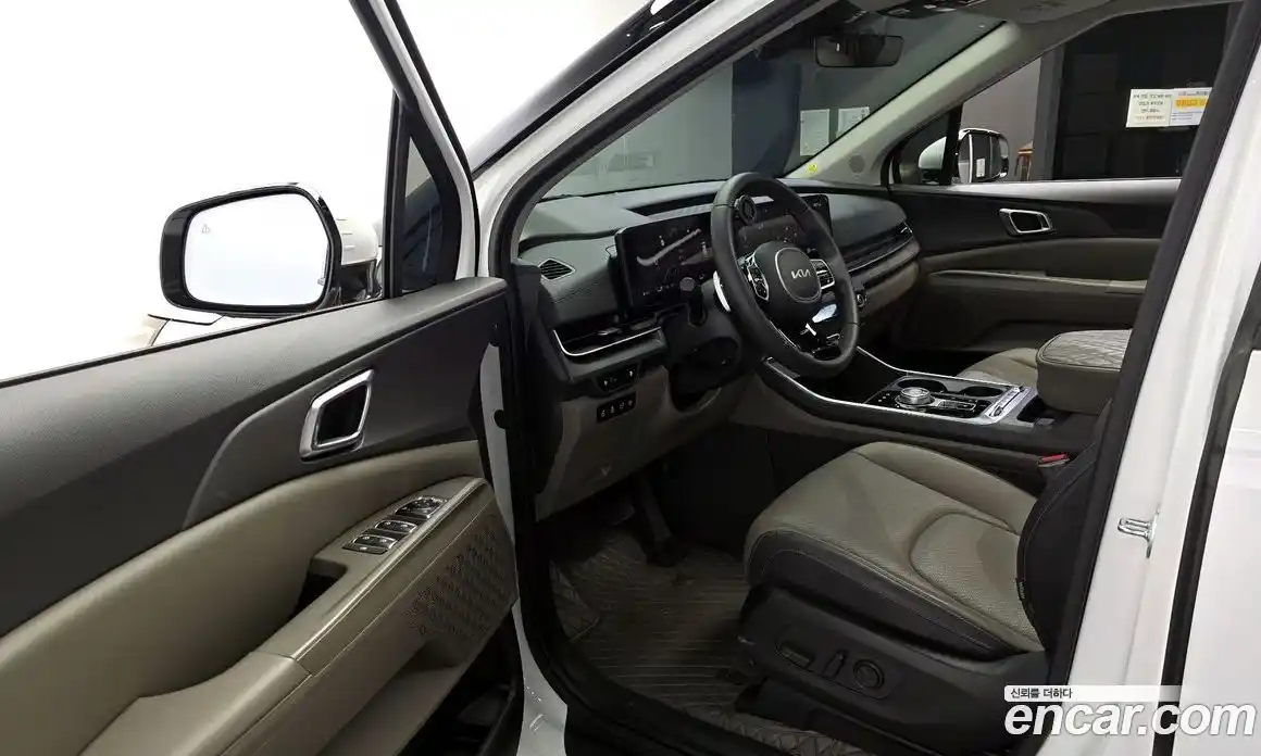 Kia Carnival 2024 2.2 автомат (гидро), фото 13