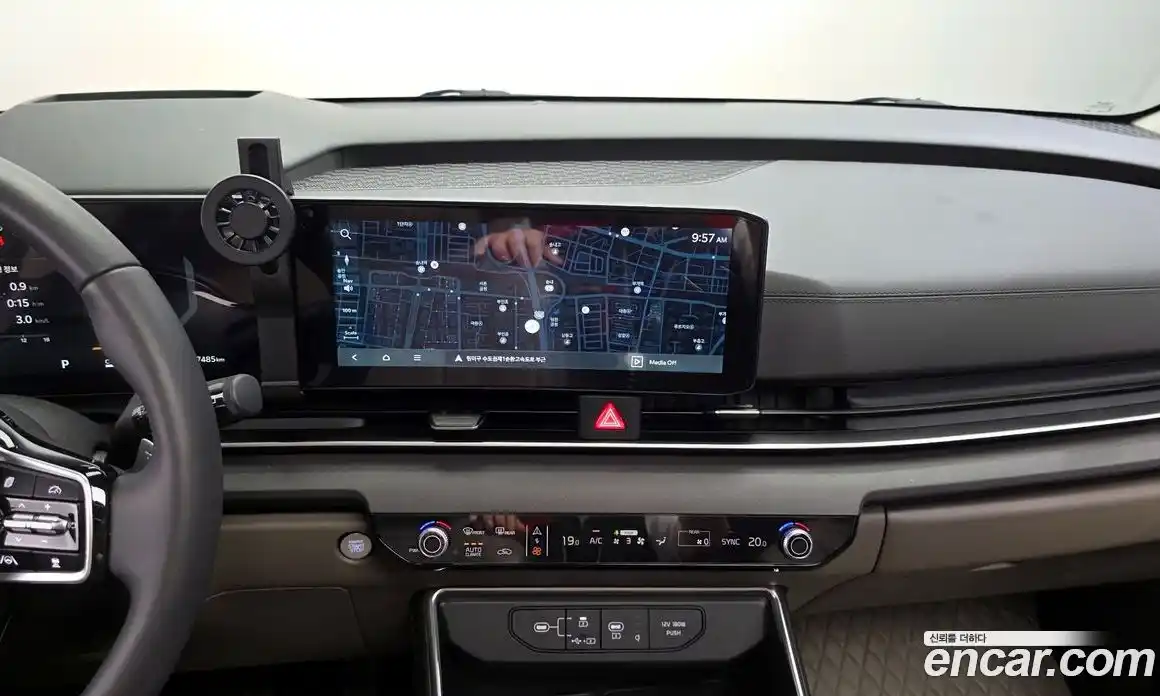 Kia Carnival 2024 2.2 автомат (гидро), фото 21