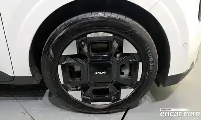 Kia Carnival 2024 2.2 автомат (гидро), миниатюра 7