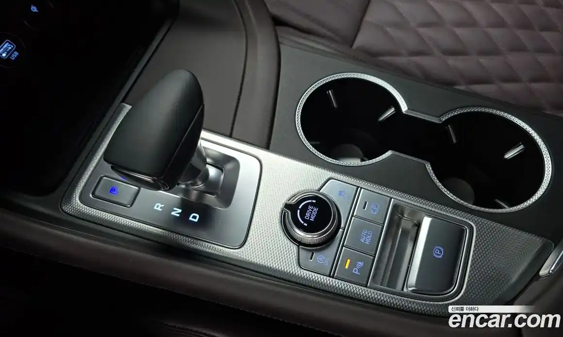 Genesis G70 2024 2.5 автомат (гидро), фото 12