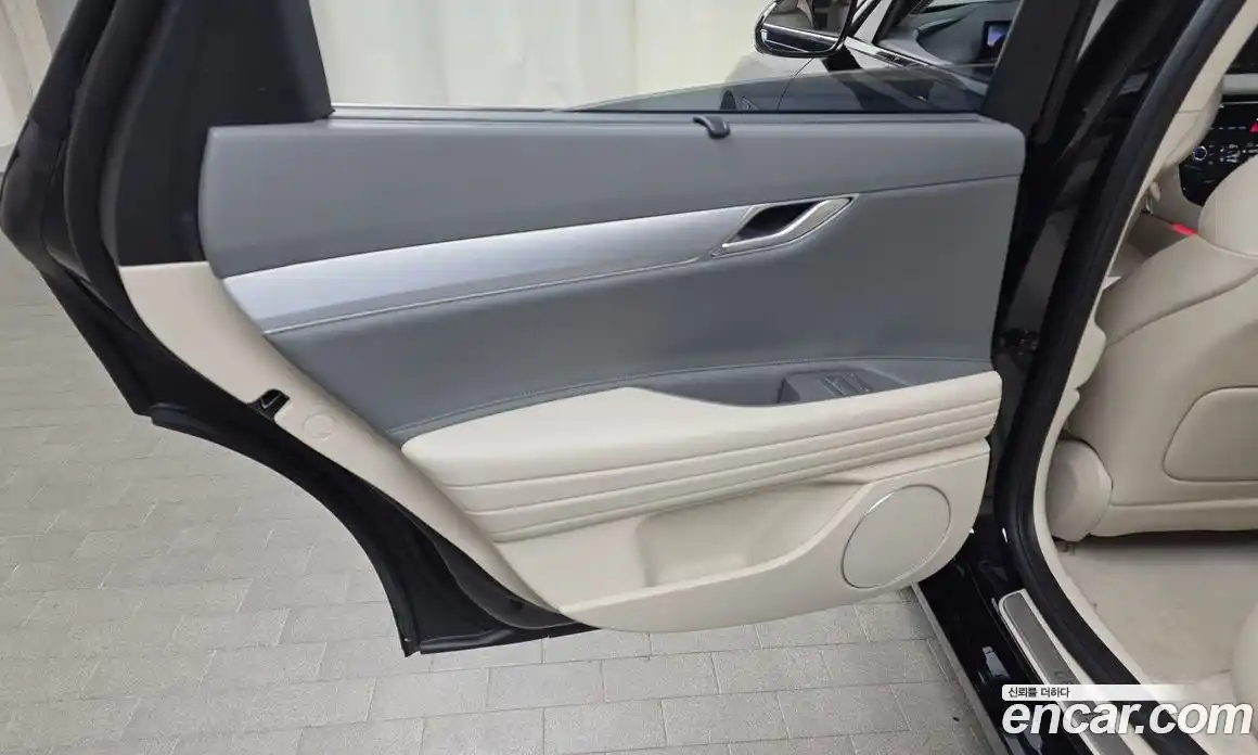 Genesis G80 2024 2.5 автомат (гидро), фото 15