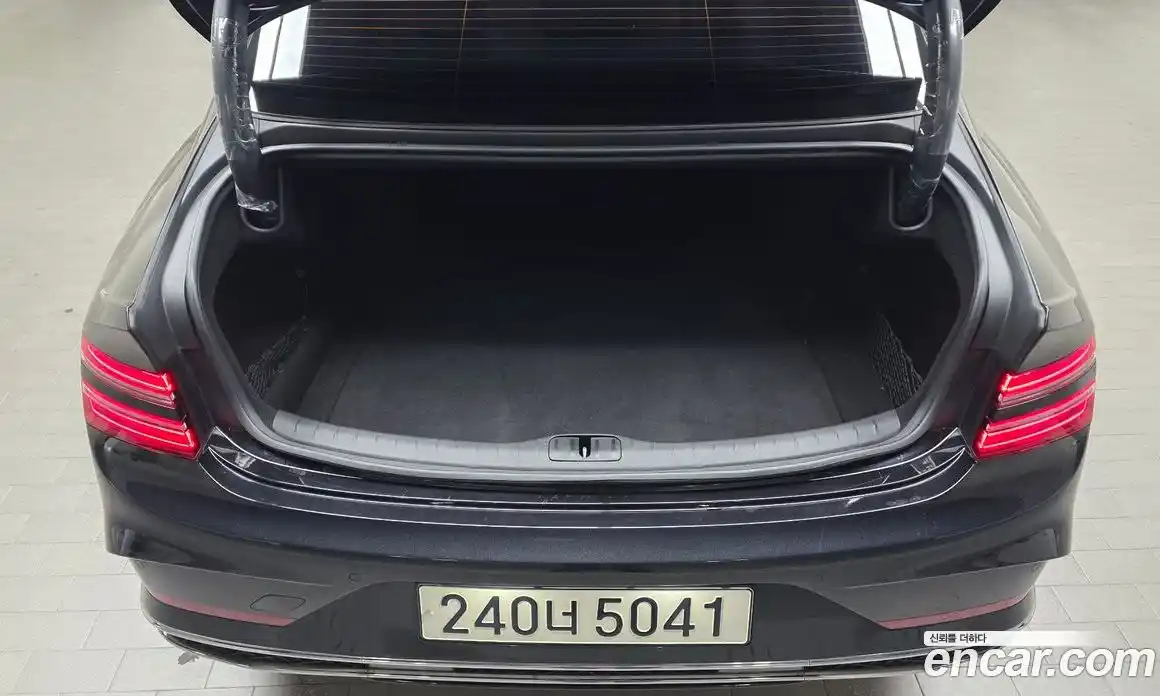 Genesis G80 2024 2.5 автомат (гидро), фото 24