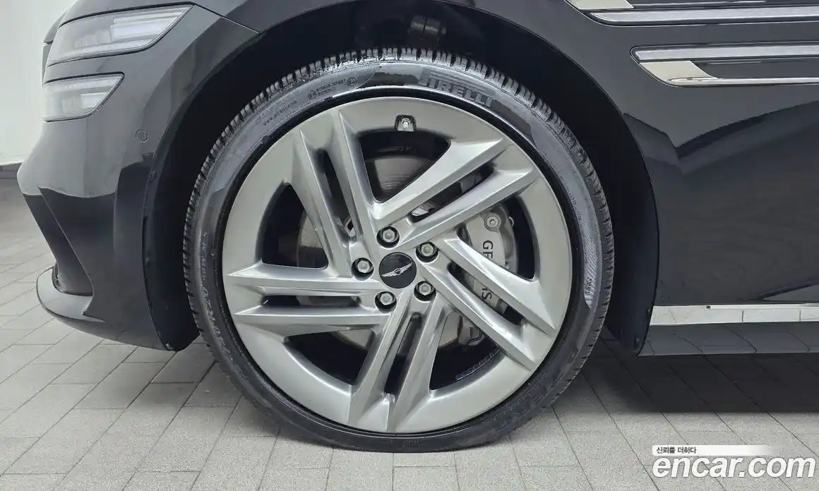 Genesis G80 2024 2.5 автомат (гидро), фото 5