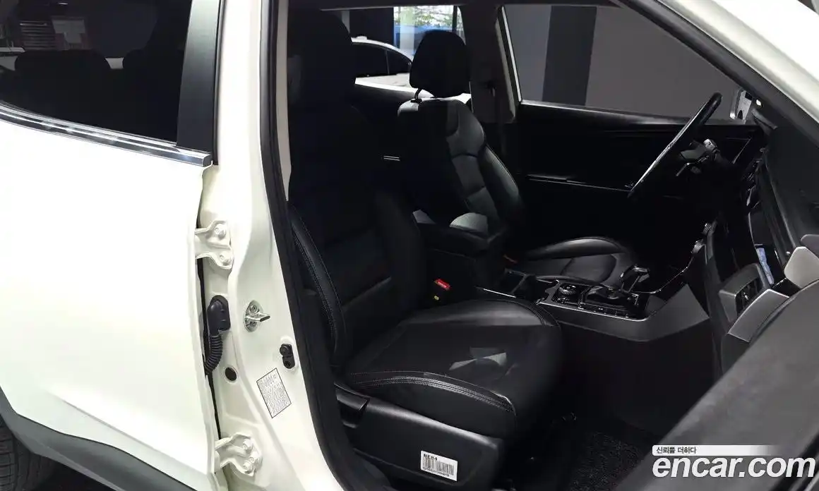 SsangYong Korando 2022 1.5 автомат (гидро), фото 17