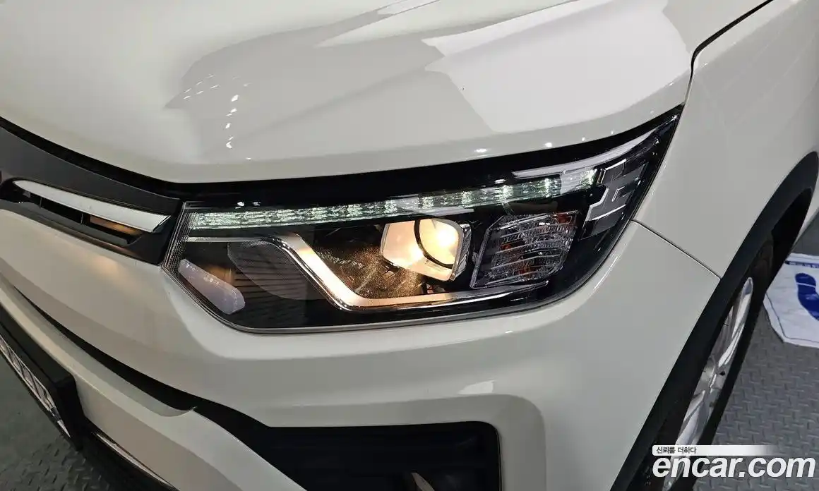 SsangYong TIBOLI 2019 1.6 автомат (гидро), фото 8