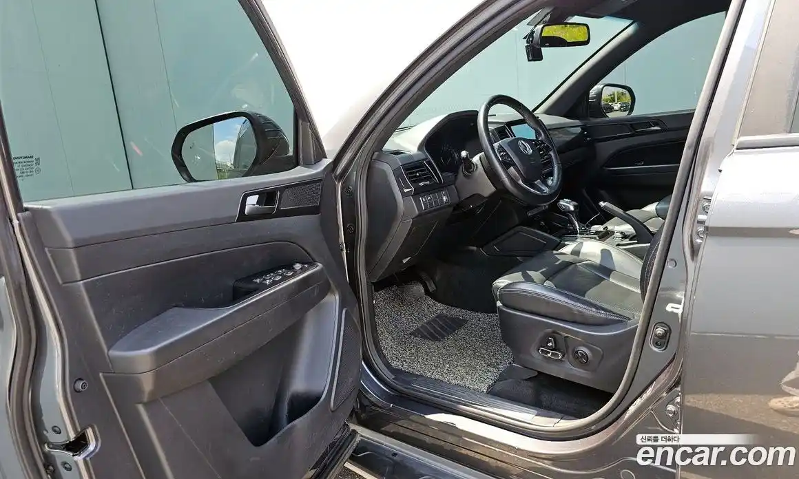 SsangYong Rexton 2019 2.2 автомат (гидро), фото 10