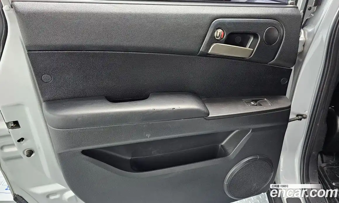 SsangYong Korando 2012 2.0 автомат (гидро), фото 15
