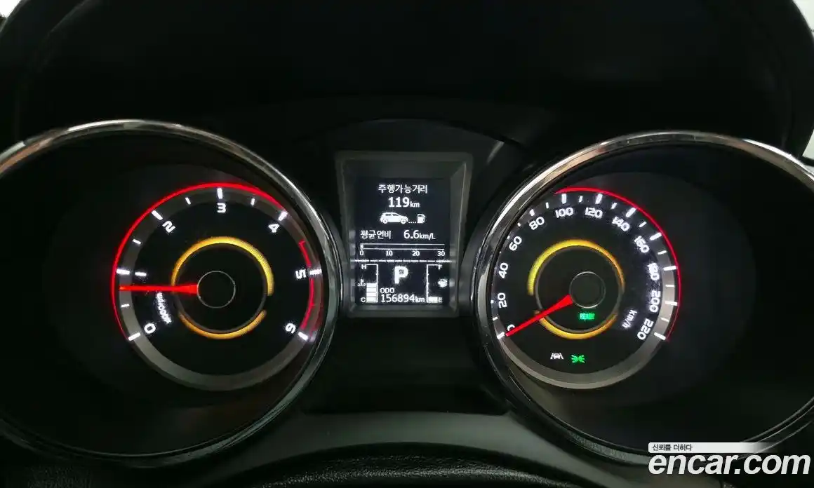 SsangYong TIBOLI 2017 1.6 автомат (гидро), фото 11
