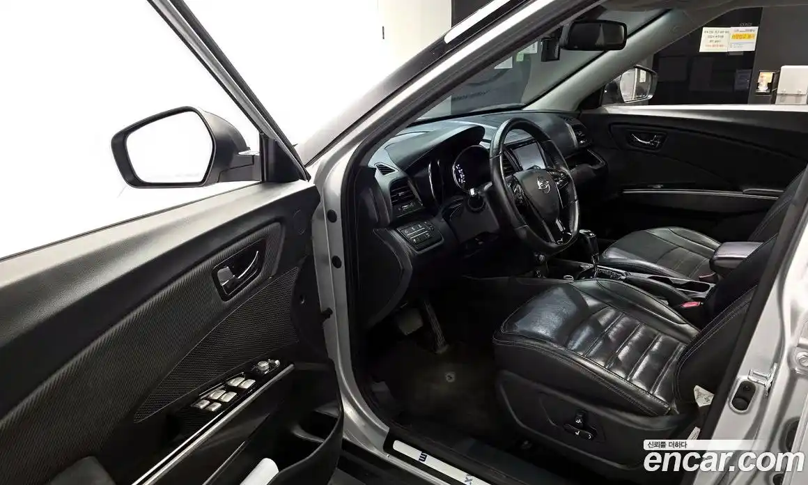 SsangYong TIBOLI 2017 1.6 автомат (гидро), фото 13