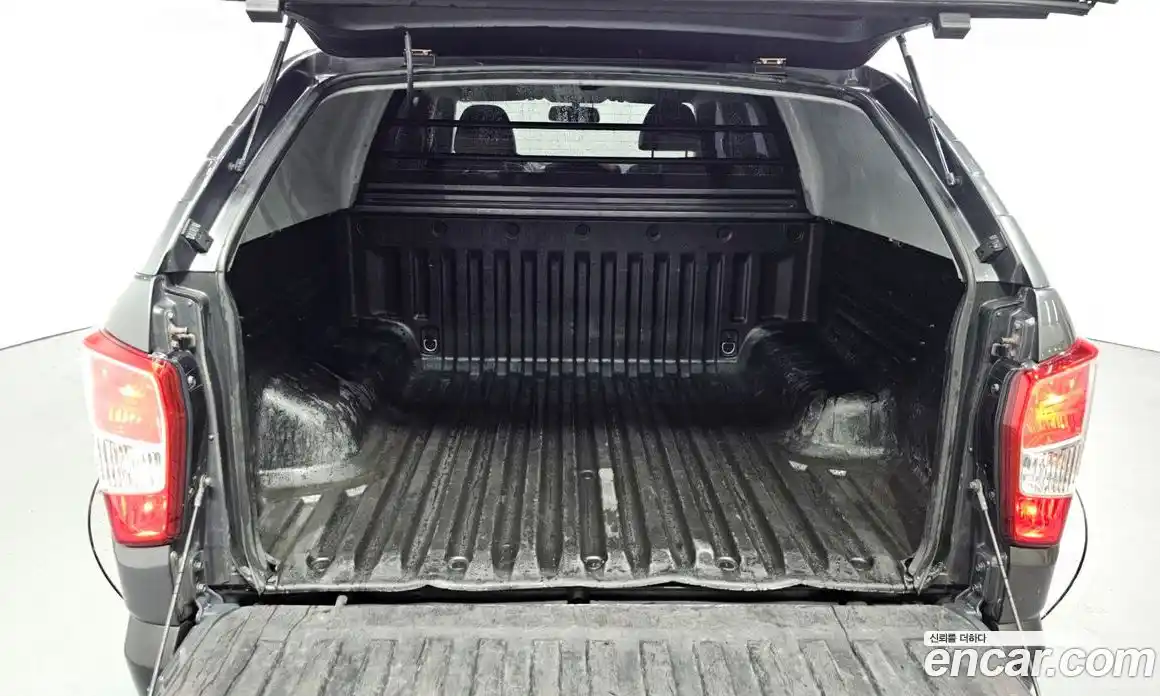 SsangYong Rexton 2018 2.2 автомат (гидро), фото 26