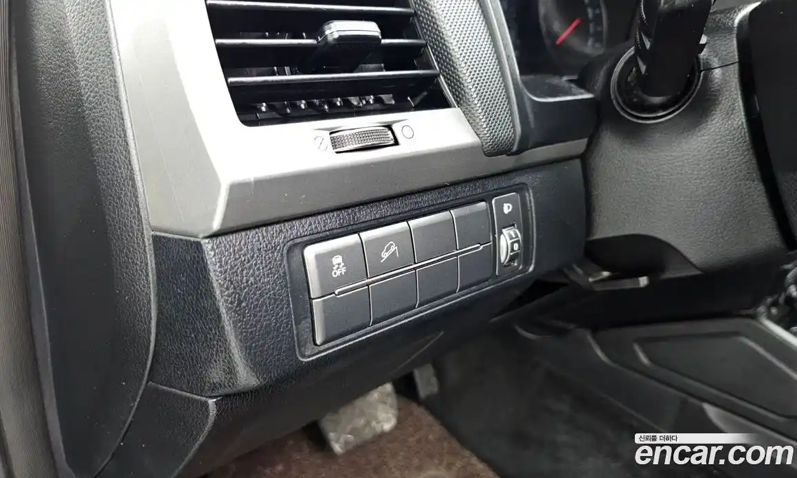 SsangYong Rexton 2018 2.2 автомат (гидро), фото 27