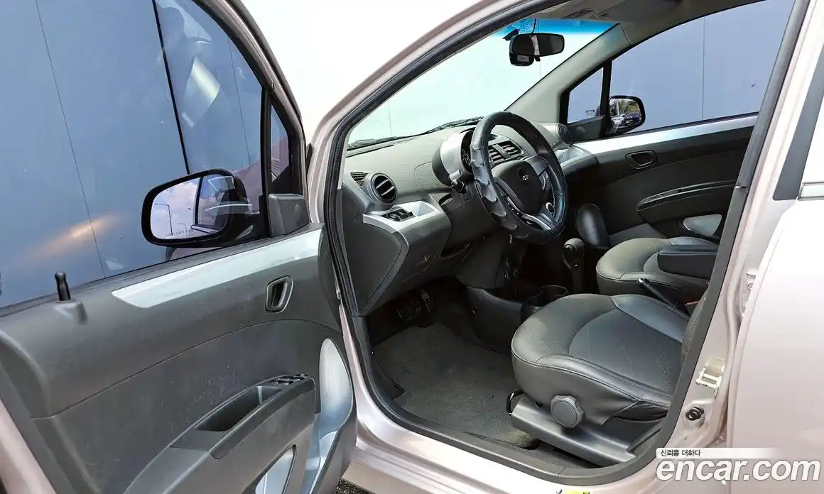 Chevrolet Spark 2013 1.0 автомат (гидро), фото 10