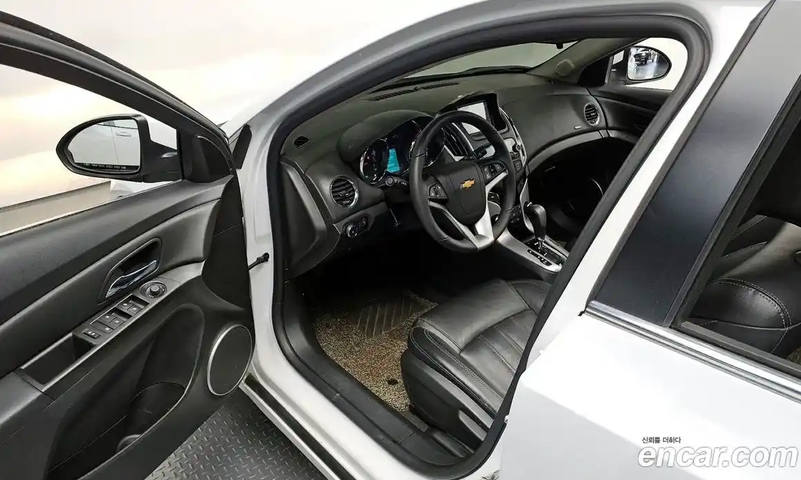 Chevrolet Cruze 2016 1.8 автомат (гидро), фото 10
