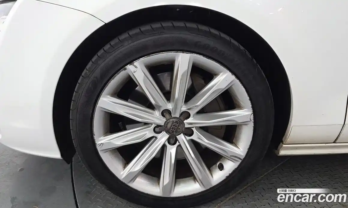 Audi A7 2013 3.0 автомат (гидро), фото 5
