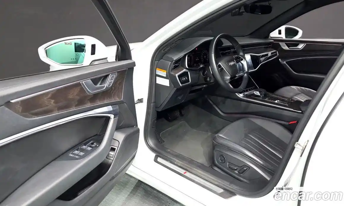Audi A6 2022 2.0 автомат (гидро), фото 11