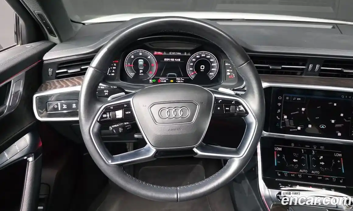 Audi A6 2022 2.0 автомат (гидро), фото 13