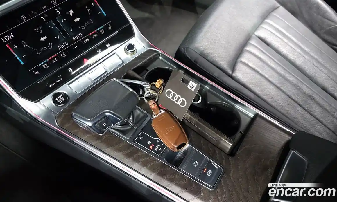 Audi A6 2022 2.0 автомат (гидро), фото 9
