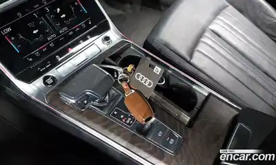 Audi A6 2022 2.0 автомат (гидро), миниатюра 9