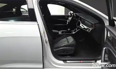 Audi A6 2022 2.0 автомат (гидро), миниатюра 10