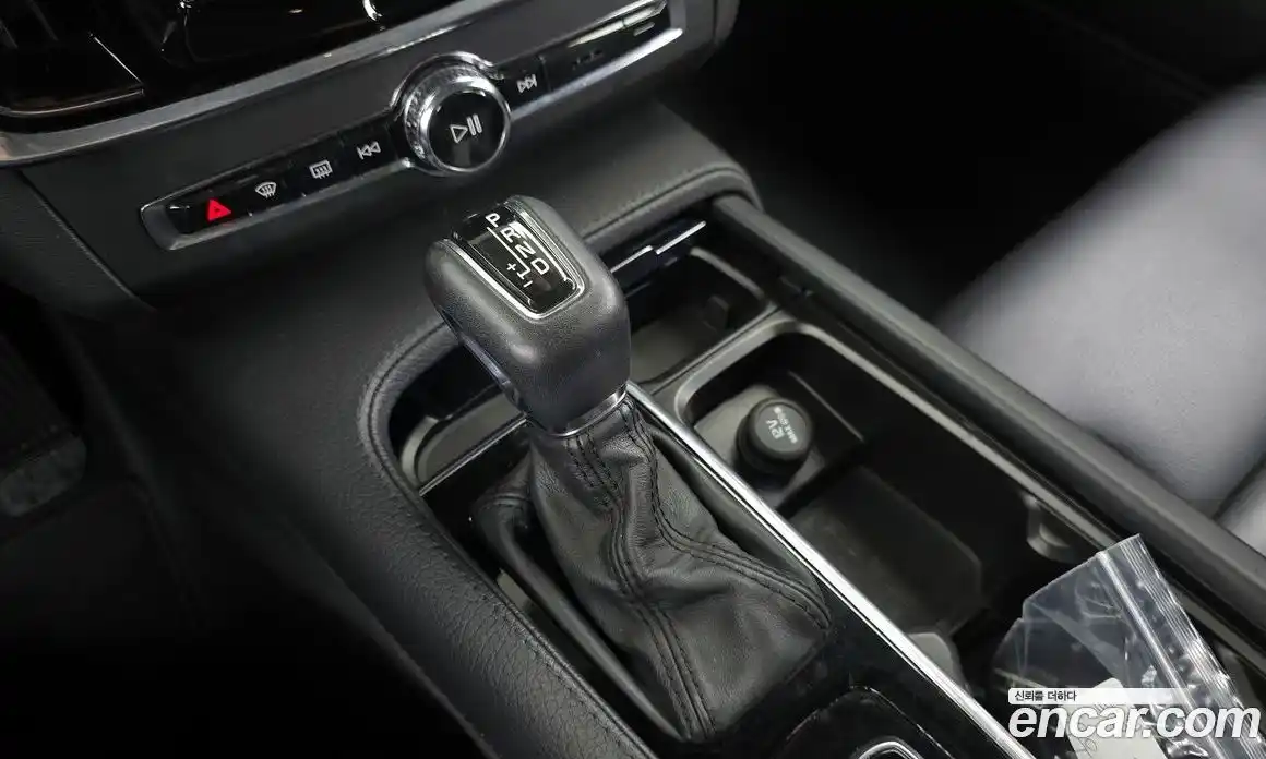 Volvo S90 2017 2.0 автомат (гидро), фото 9
